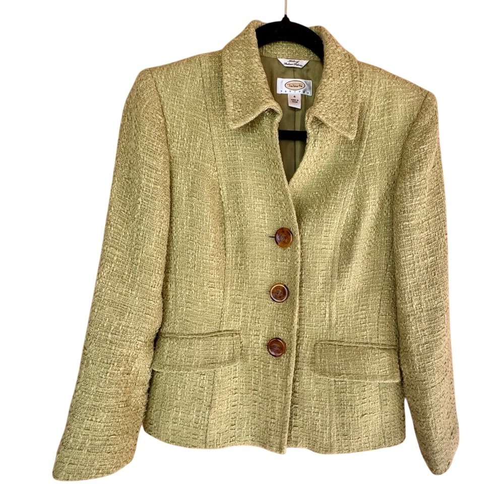 Talbots Jacket Boucle Lime Green Wooden Buttons Women's Size 4 Petite